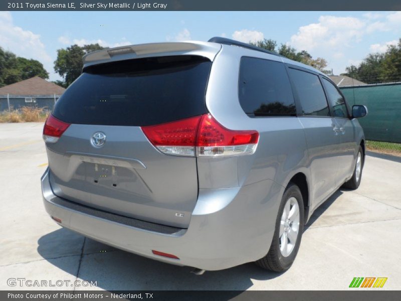 Silver Sky Metallic / Light Gray 2011 Toyota Sienna LE