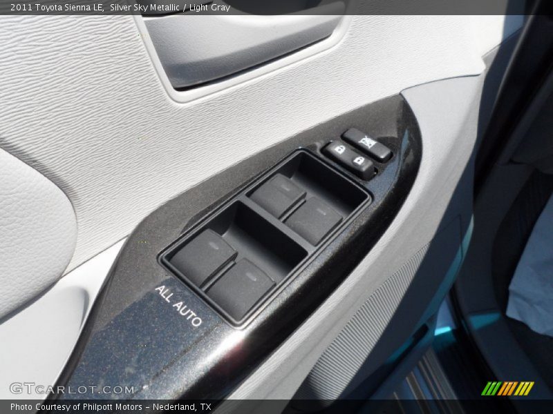 Silver Sky Metallic / Light Gray 2011 Toyota Sienna LE