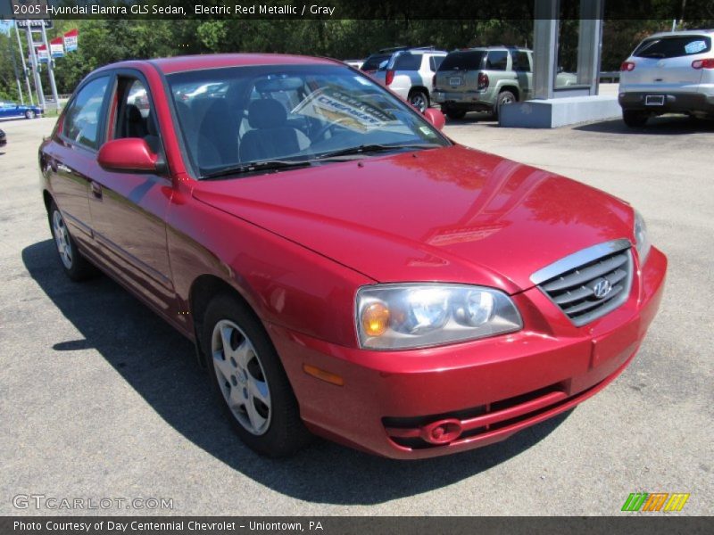 Electric Red Metallic / Gray 2005 Hyundai Elantra GLS Sedan