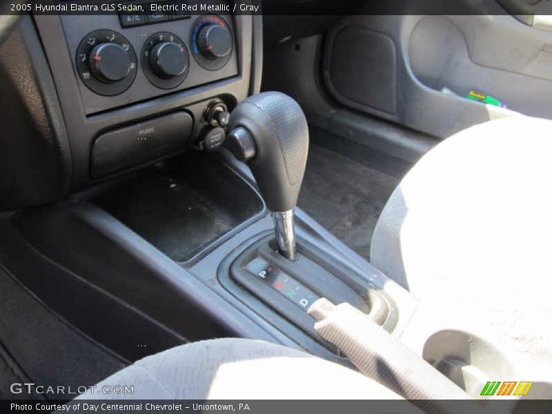 Electric Red Metallic / Gray 2005 Hyundai Elantra GLS Sedan