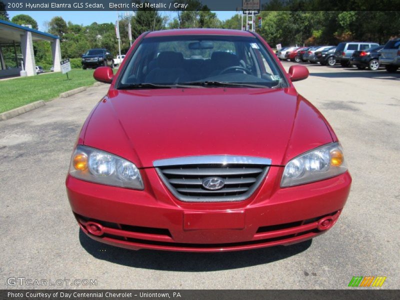 Electric Red Metallic / Gray 2005 Hyundai Elantra GLS Sedan