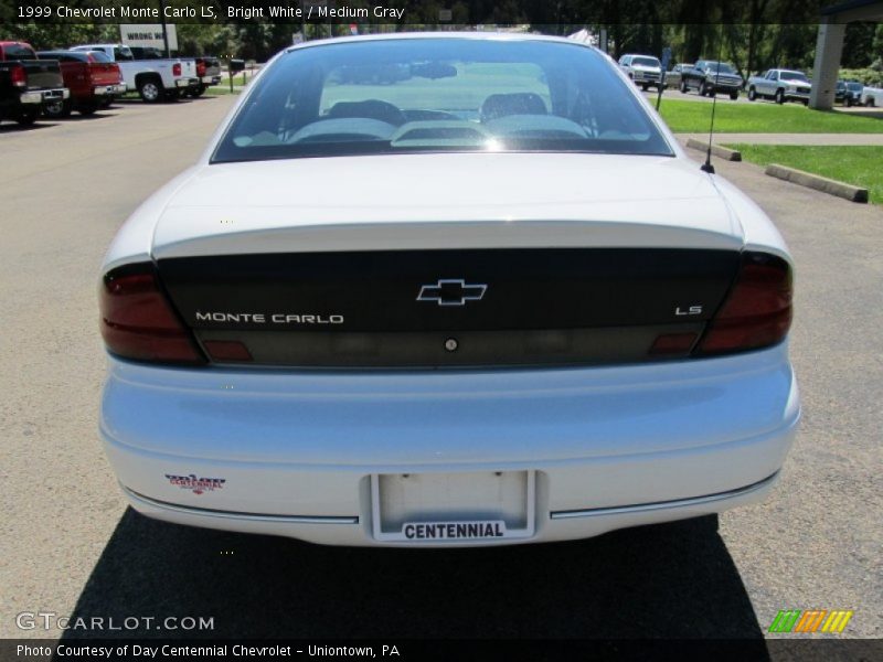 Bright White / Medium Gray 1999 Chevrolet Monte Carlo LS