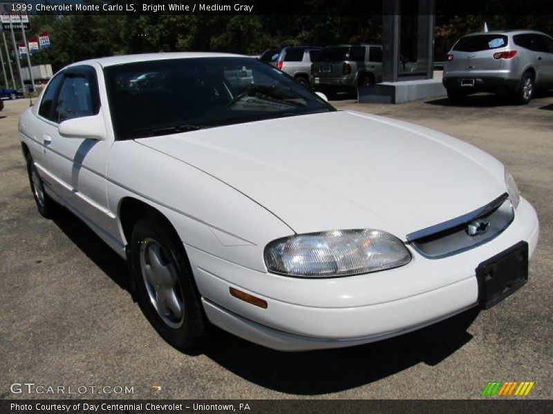 Bright White / Medium Gray 1999 Chevrolet Monte Carlo LS