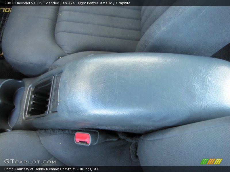 Light Pewter Metallic / Graphite 2003 Chevrolet S10 LS Extended Cab 4x4