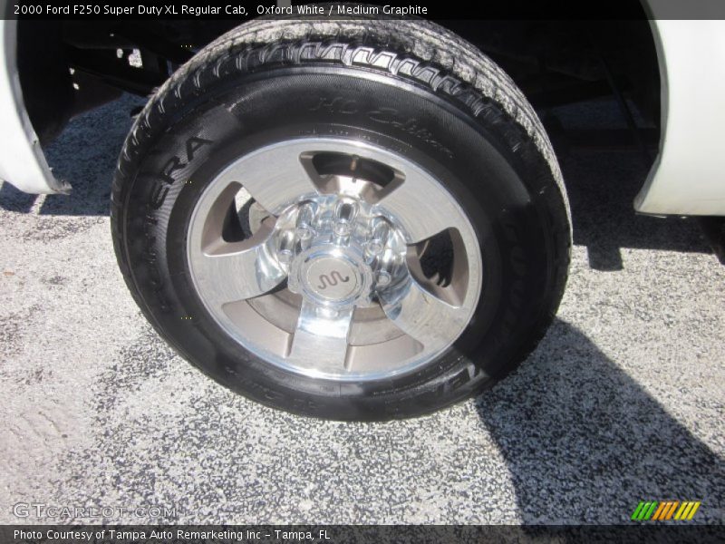Oxford White / Medium Graphite 2000 Ford F250 Super Duty XL Regular Cab
