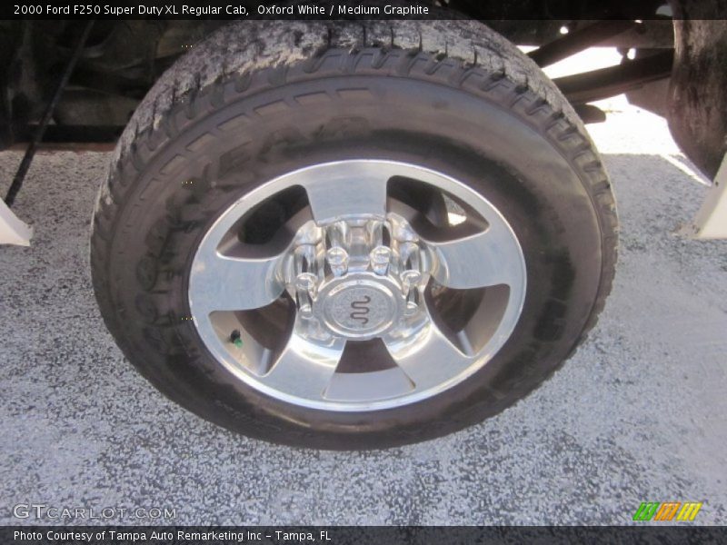 Oxford White / Medium Graphite 2000 Ford F250 Super Duty XL Regular Cab