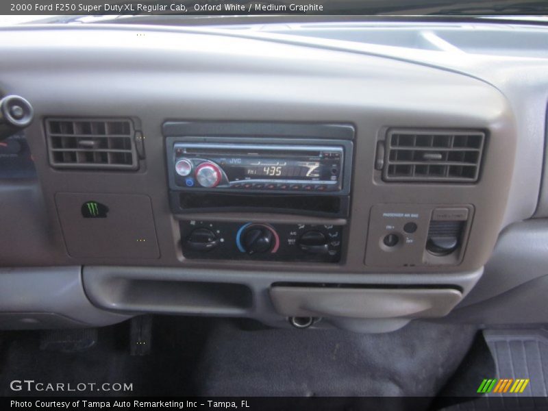 Oxford White / Medium Graphite 2000 Ford F250 Super Duty XL Regular Cab
