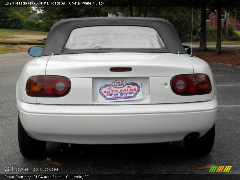 Crystal White / Black 1990 Mazda MX-5 Miata Roadster