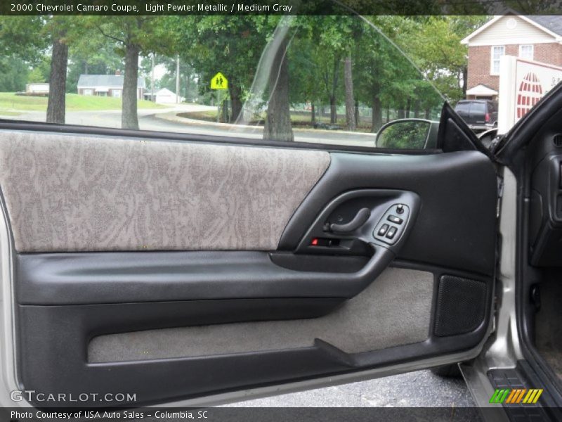 Door Panel of 2000 Camaro Coupe