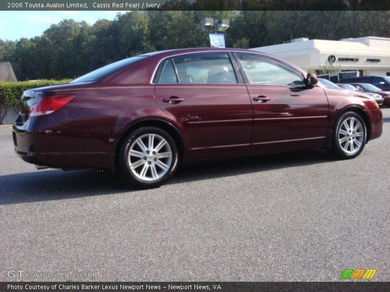 Cassis Red Pearl / Ivory 2006 Toyota Avalon Limited