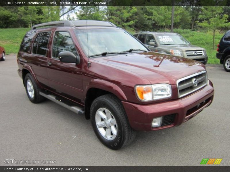Merlot Red Pearl / Charcoal 2003 Nissan Pathfinder SE 4x4