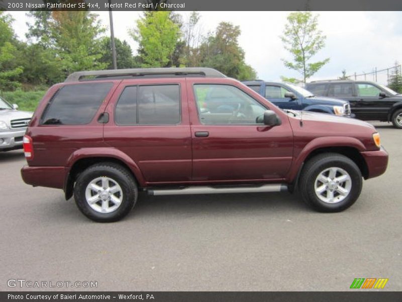 Merlot Red Pearl / Charcoal 2003 Nissan Pathfinder SE 4x4