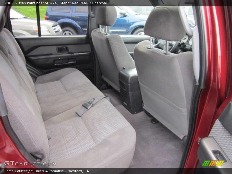 Merlot Red Pearl / Charcoal 2003 Nissan Pathfinder SE 4x4