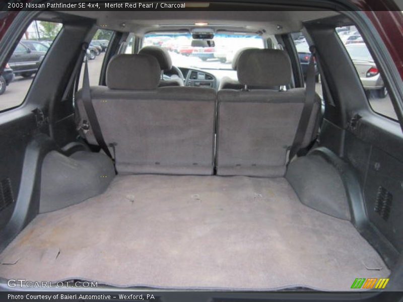 Merlot Red Pearl / Charcoal 2003 Nissan Pathfinder SE 4x4
