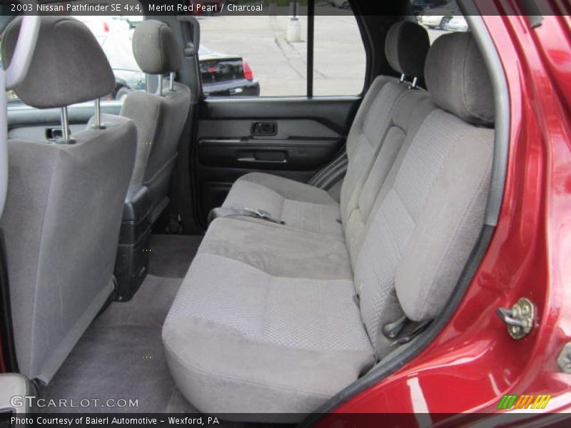 Merlot Red Pearl / Charcoal 2003 Nissan Pathfinder SE 4x4