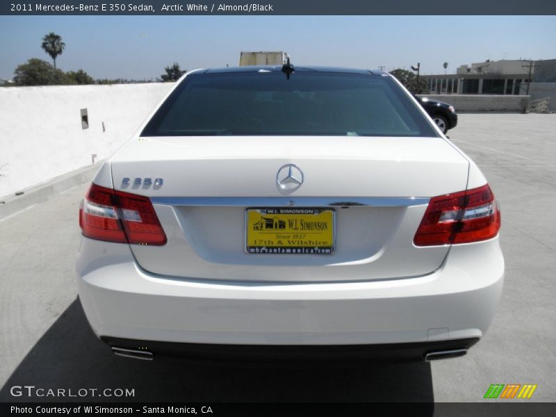 Arctic White / Almond/Black 2011 Mercedes-Benz E 350 Sedan