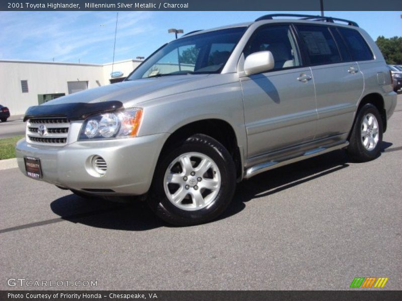 Millennium Silver Metallic / Charcoal 2001 Toyota Highlander