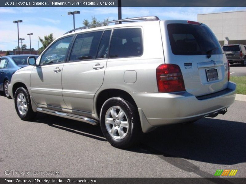 Millennium Silver Metallic / Charcoal 2001 Toyota Highlander
