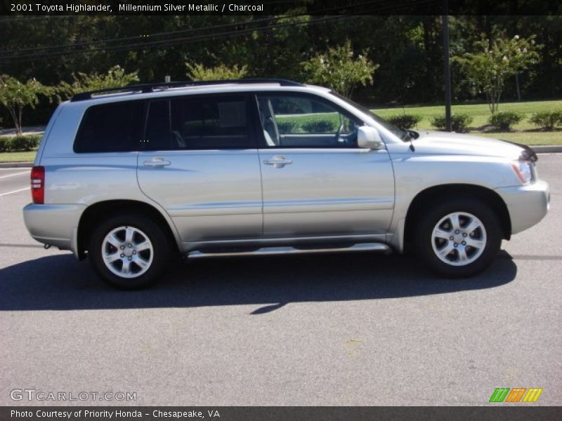 Millennium Silver Metallic / Charcoal 2001 Toyota Highlander