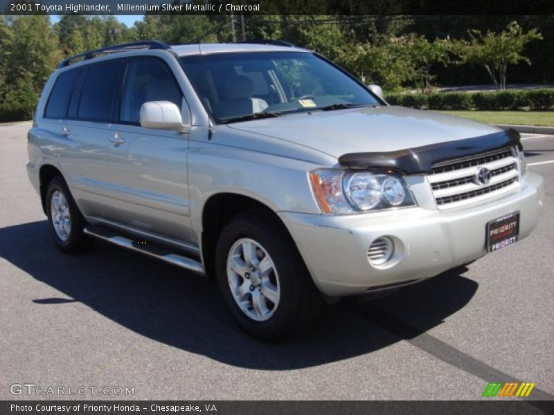 Millennium Silver Metallic / Charcoal 2001 Toyota Highlander