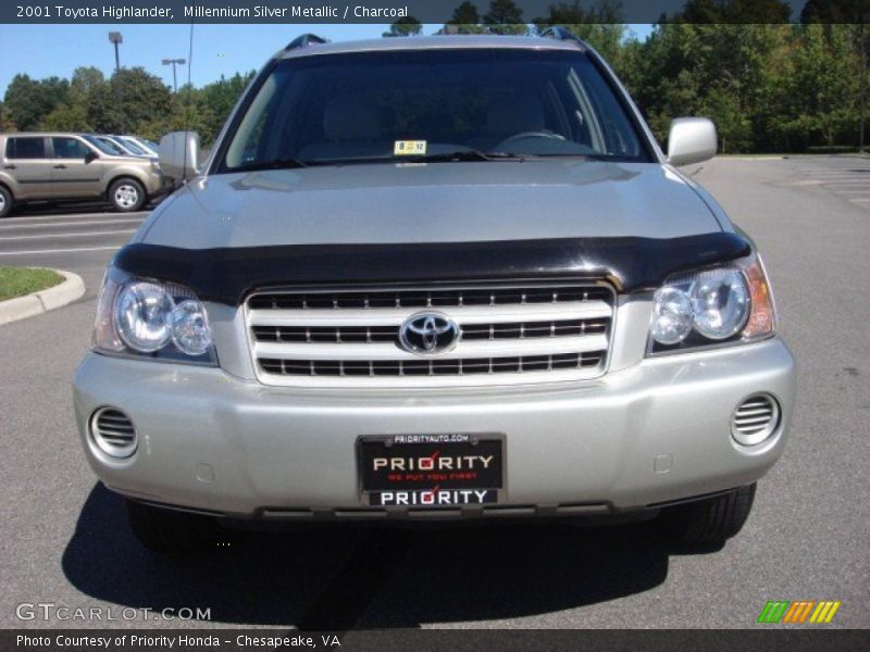 Millennium Silver Metallic / Charcoal 2001 Toyota Highlander