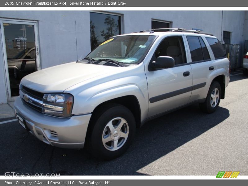 Silverstone Metallic / Light Gray 2005 Chevrolet TrailBlazer LS 4x4