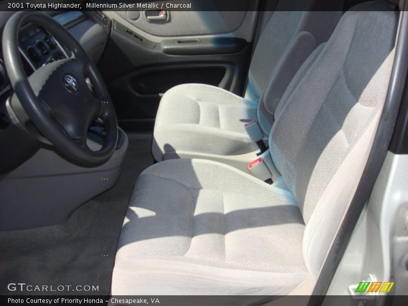 Millennium Silver Metallic / Charcoal 2001 Toyota Highlander