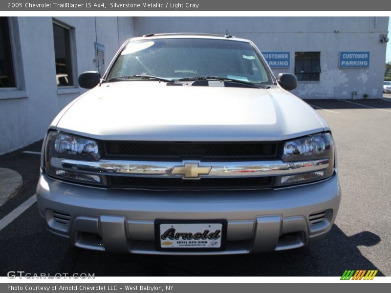 Silverstone Metallic / Light Gray 2005 Chevrolet TrailBlazer LS 4x4