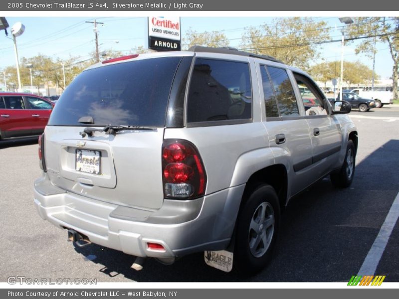 Silverstone Metallic / Light Gray 2005 Chevrolet TrailBlazer LS 4x4