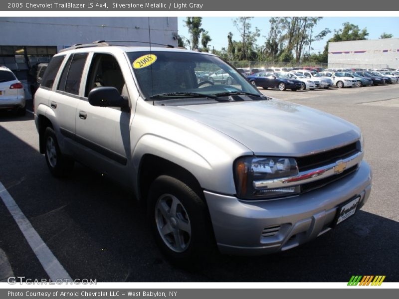 Silverstone Metallic / Light Gray 2005 Chevrolet TrailBlazer LS 4x4