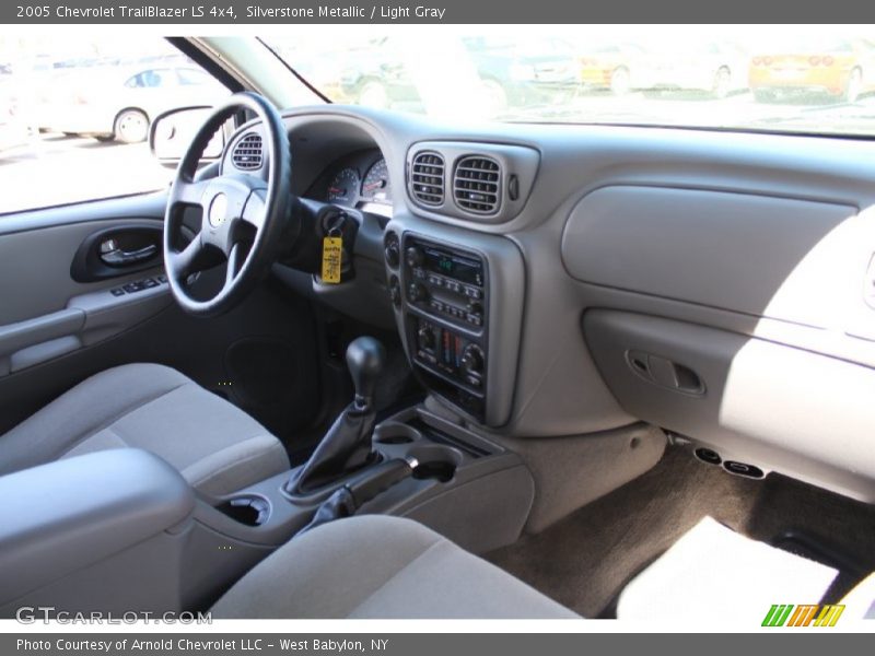 Silverstone Metallic / Light Gray 2005 Chevrolet TrailBlazer LS 4x4
