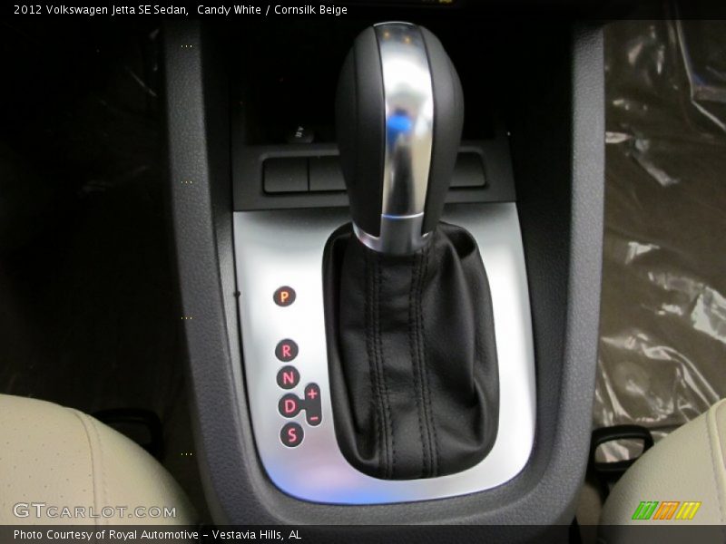 Candy White / Cornsilk Beige 2012 Volkswagen Jetta SE Sedan