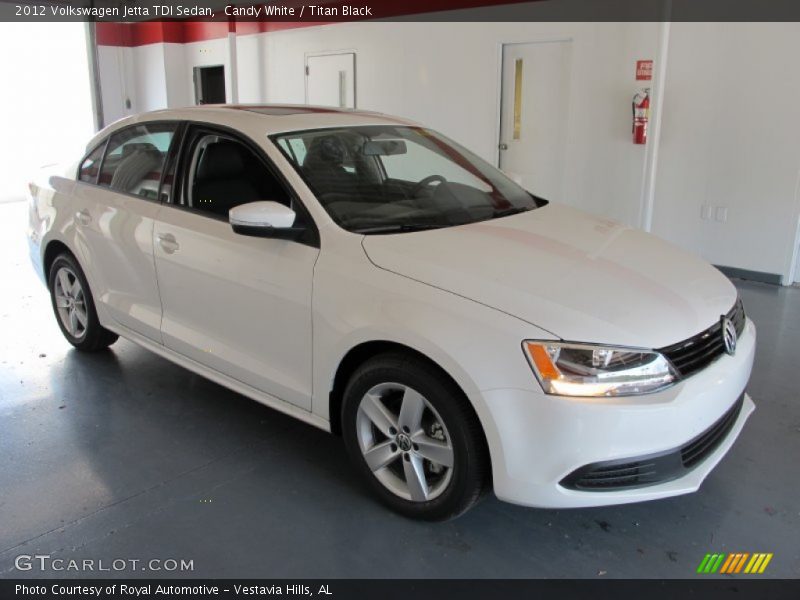 Candy White / Titan Black 2012 Volkswagen Jetta TDI Sedan