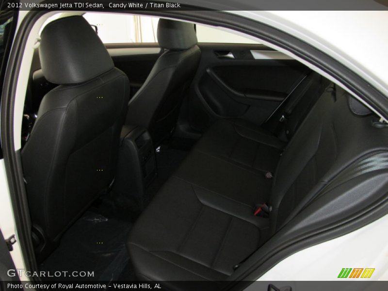 Candy White / Titan Black 2012 Volkswagen Jetta TDI Sedan