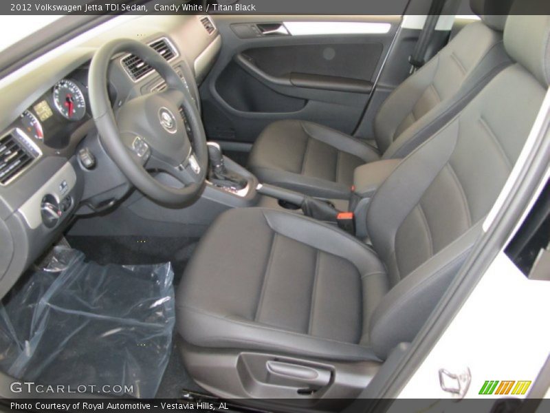 Candy White / Titan Black 2012 Volkswagen Jetta TDI Sedan