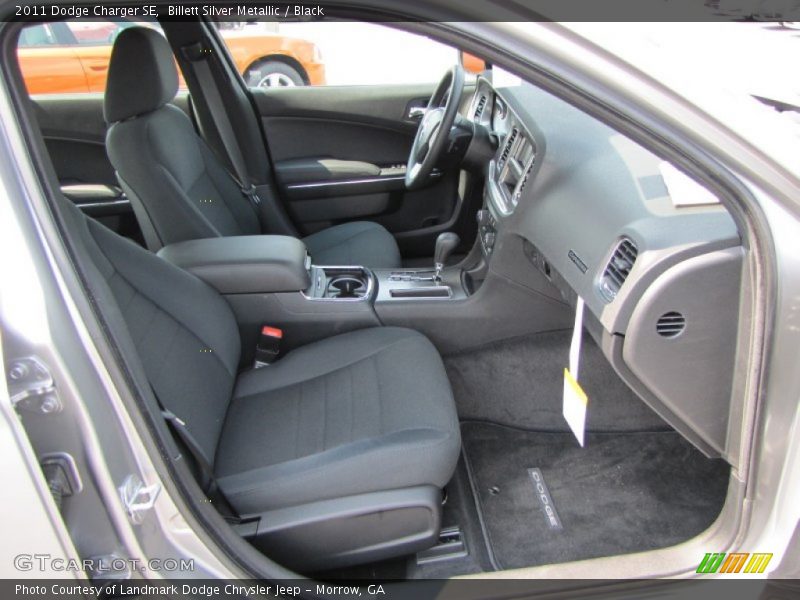Billett Silver Metallic / Black 2011 Dodge Charger SE