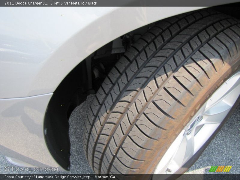 Billett Silver Metallic / Black 2011 Dodge Charger SE