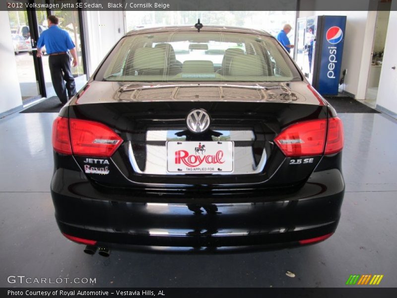 Black / Cornsilk Beige 2012 Volkswagen Jetta SE Sedan