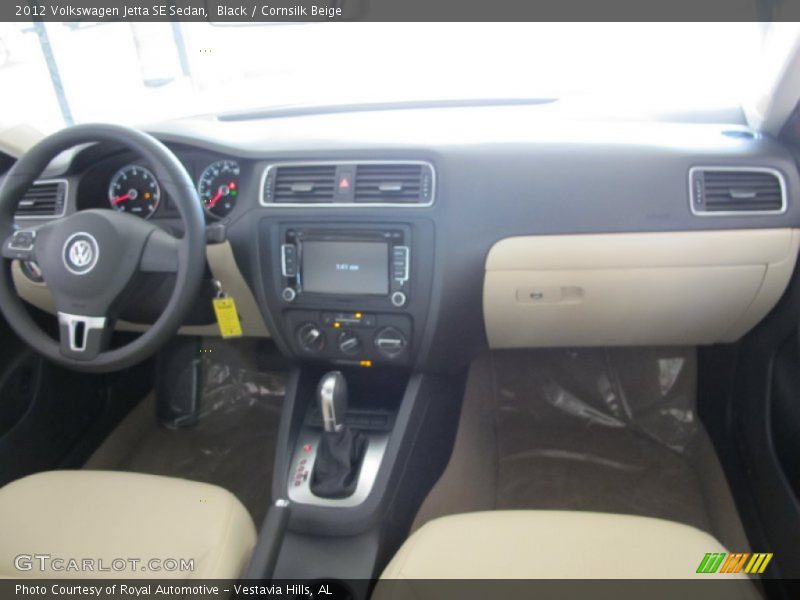 Black / Cornsilk Beige 2012 Volkswagen Jetta SE Sedan