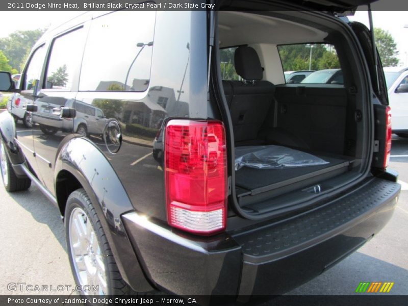 Brilliant Black Crystal Pearl / Dark Slate Gray 2011 Dodge Nitro Heat