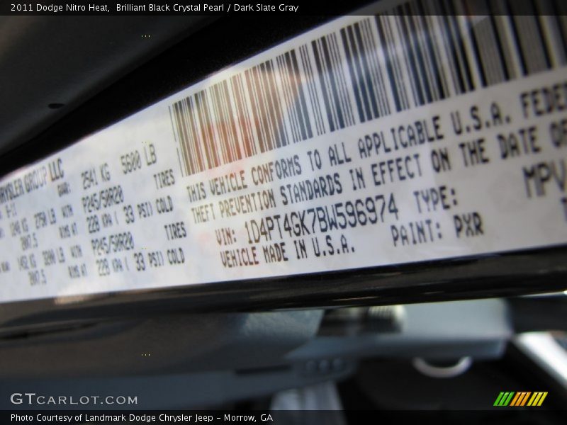 Brilliant Black Crystal Pearl / Dark Slate Gray 2011 Dodge Nitro Heat