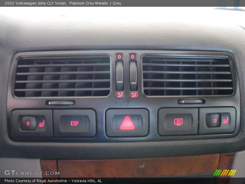 Controls of 2003 Jetta GLX Sedan