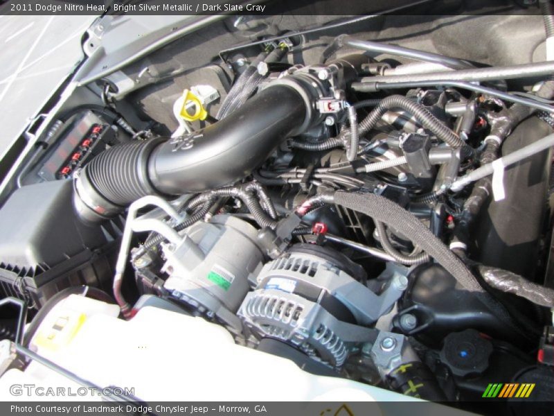 Bright Silver Metallic / Dark Slate Gray 2011 Dodge Nitro Heat