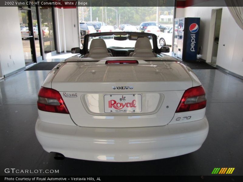 White / Beige 2002 Volvo C70 HT Convertible
