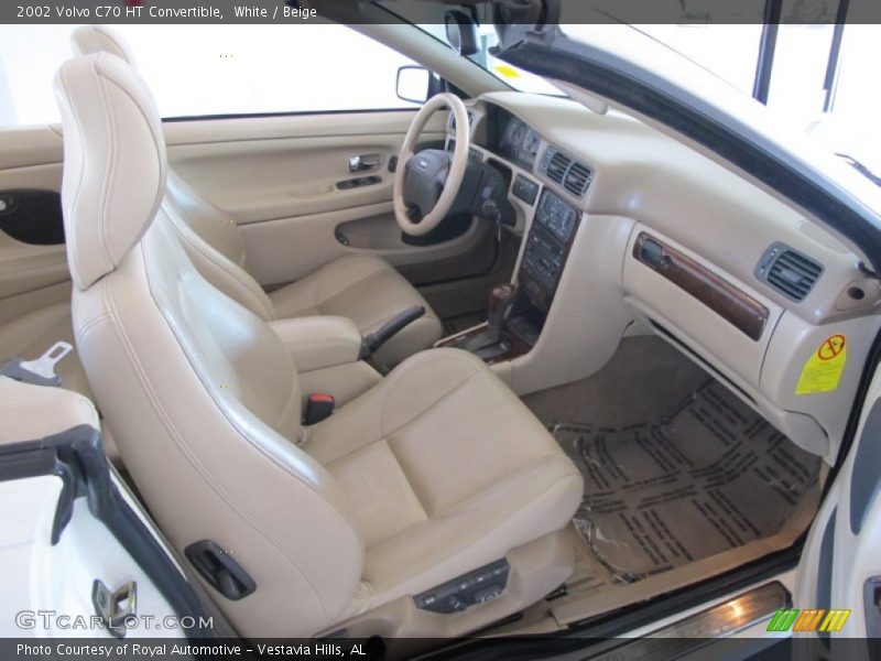 White / Beige 2002 Volvo C70 HT Convertible