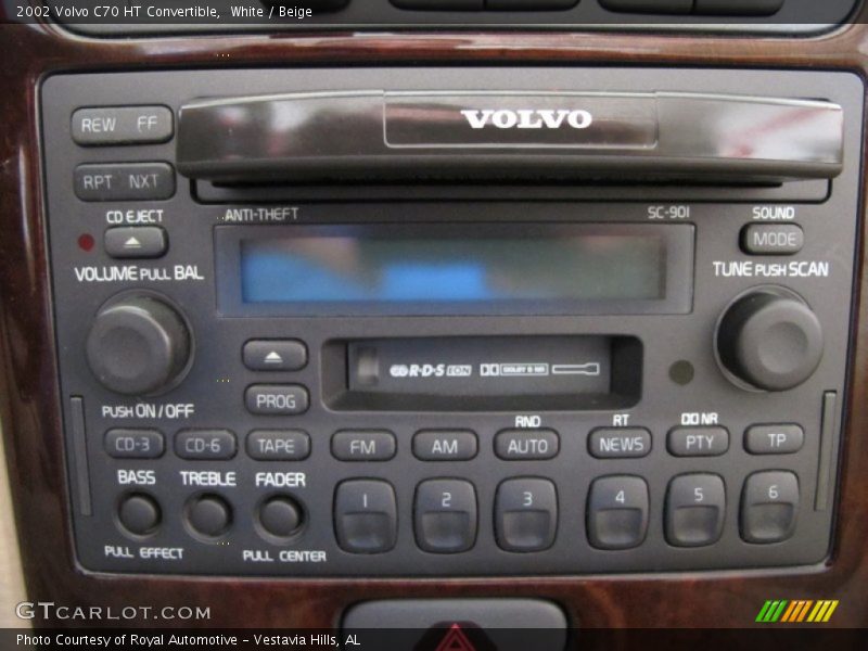White / Beige 2002 Volvo C70 HT Convertible