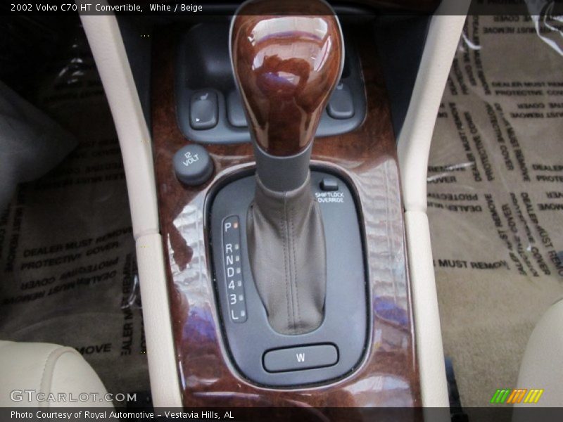 White / Beige 2002 Volvo C70 HT Convertible