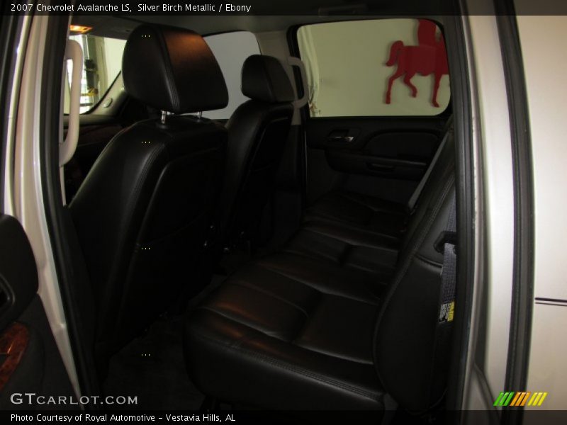 Silver Birch Metallic / Ebony 2007 Chevrolet Avalanche LS