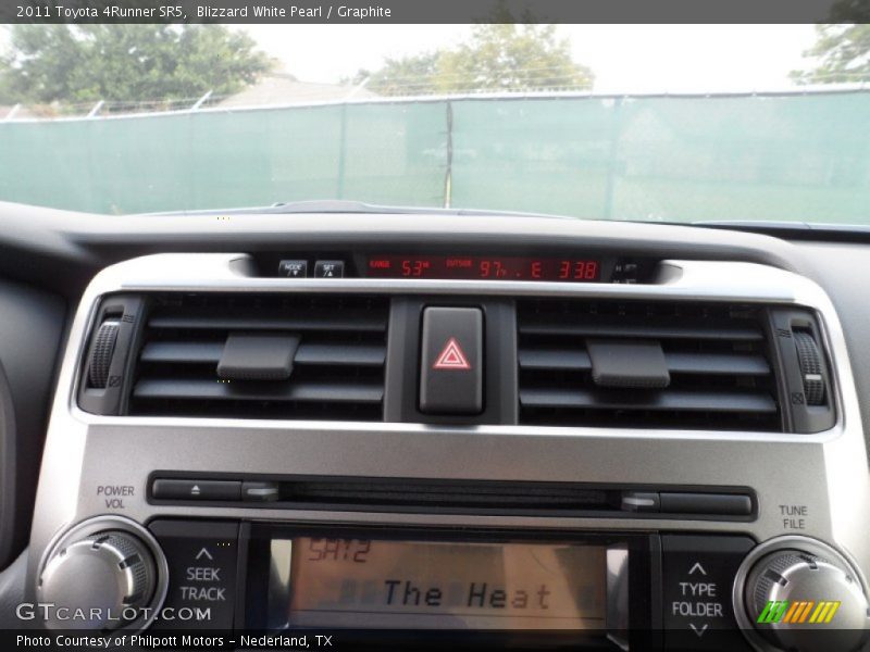 Blizzard White Pearl / Graphite 2011 Toyota 4Runner SR5