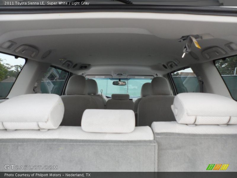 Super White / Light Gray 2011 Toyota Sienna LE